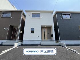 クレイドルガーデン名古屋市南区鶴見通第2　全3棟 　2号棟　新築一戸建て