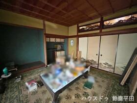 ●鈴鹿市若松北2丁目　中古一戸建て