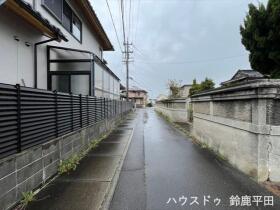 ●鈴鹿市若松北2丁目　中古一戸建て