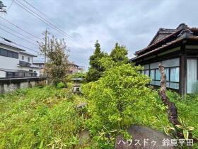 ●鈴鹿市若松北2丁目　建築条件なし土地