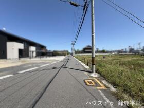 鈴鹿市南玉垣町字一色　建築条件なし土地