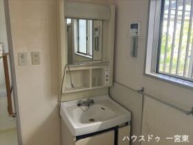 ●一宮市今伊勢町馬寄字下町屋　中古一戸建て