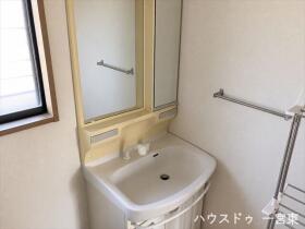 ●一宮市大和町馬引字郷未申　中古一戸建て