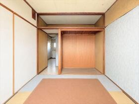 ●上の山住宅　5号棟