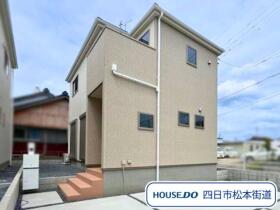 リーブルファイン四日市市馳出町　全3棟　1号棟　新築一戸建て