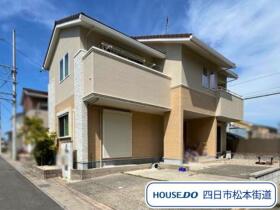 四日市市日永西5丁目　中古一戸建て