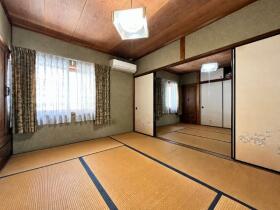 ●桑名市大字上野字宮之下　中古一戸建て