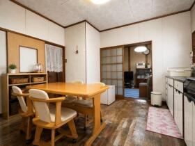 ●桑名市大字上野字宮之下　中古一戸建て