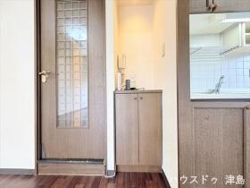 ●丸美ロイヤル津島II