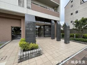 BELISTA岐阜香蘭