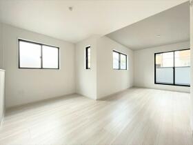 LIGARE KIS-F名古屋市中川区柳堀町1期　全2棟　1号棟　新築一戸建て