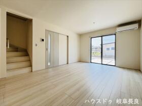 リーブルファイン岐阜市西川手7丁目　全4棟　2号棟　新築一戸建て
