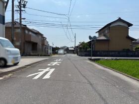 ●桑名市大字和泉字リノ割　建築条件なし土地