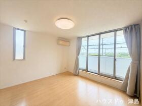 ※●愛西市下一色町東堤外　中古一戸建て