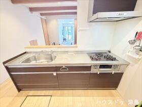 ※●愛西市下一色町東堤外　中古一戸建て