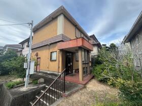 ●四日市市三滝台2丁目　中古一戸建て