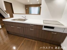 ●大治町長牧中道　中古一戸建て