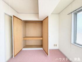 ●パレス第二津島