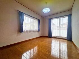 ●四日市市浮橋1丁目　中古一戸建て