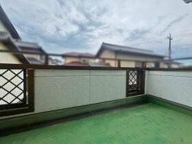 ●四日市市浮橋1丁目　中古一戸建て