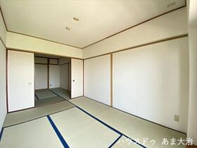 一光ハイツ七宝