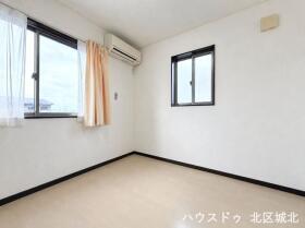 ●岩倉市大山寺町神田　中古一戸建て
