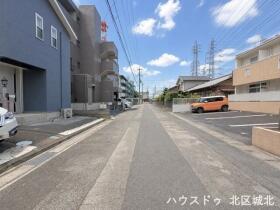 ●岩倉市大山寺町神田　中古一戸建て