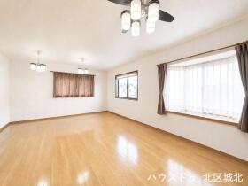 ●岩倉市大山寺町神田　中古一戸建て