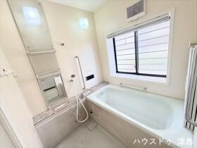 ●津島市南門前町２丁目　中古一戸建て