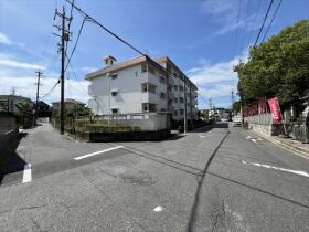 粕畠住宅１号棟