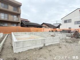 ブルーミングガーデン津島市永楽町1丁目　全3棟　2号棟　新築一戸建て