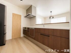 ●一宮市木曽川町玉ノ井字稲荷浦　中古一戸建て