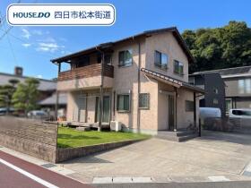 ●四日市市室山町　中古一戸建て