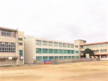 大阪府堺市東区日置荘西町１丁の中古一戸建て 350万円 の不動産 住宅の物件詳細 ハウスドゥ Com Sp スマートフォンサイト